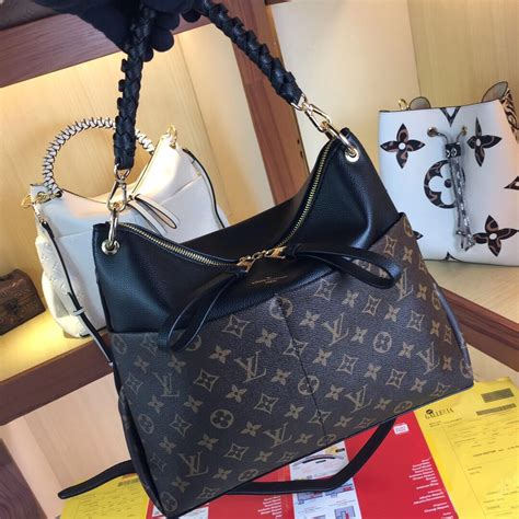 louis vuitton cheapest price.